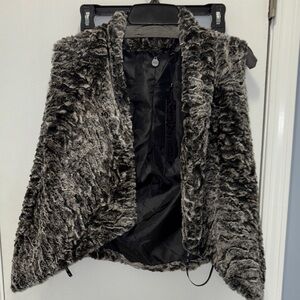 BKE Black and Gray Teddy Jacket size xs nwt 63